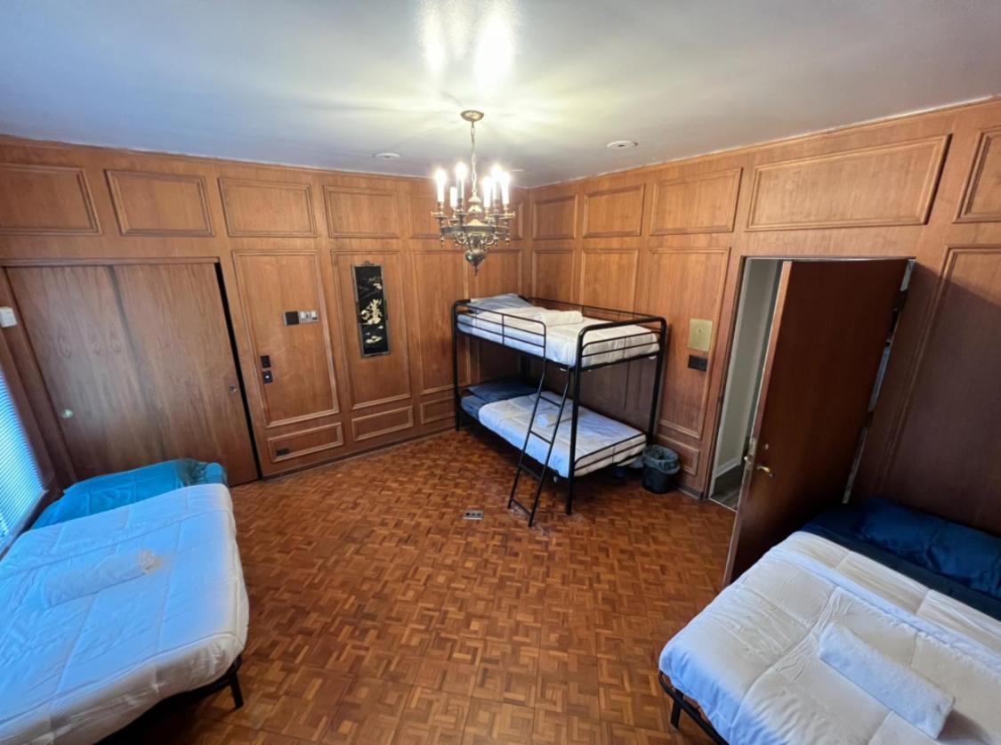 Ostello Pill Hill Mansion Chicago Esterno foto